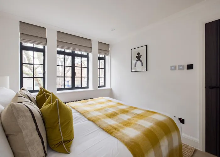 The Fulham Broadway Apartment